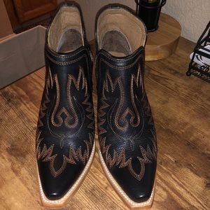 Ariat Dixon Boots